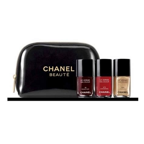 chanel nail polish blue pastel|Chanel nail varnish gift set.